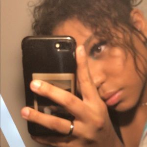 Meet your Posher, Girasol